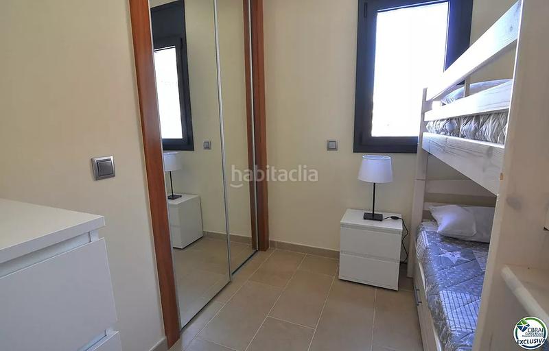 Foto ebd4f627-6f4e-45fc-8caf-4d3dc267597d. Apartamento encantador apartamento con licencia turística y vistas al canal en Roses