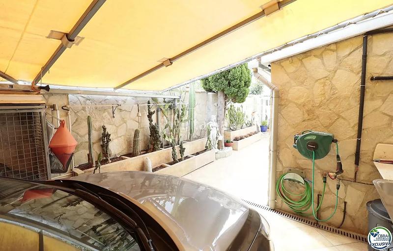 Foto c05dceb5-1c27-4a86-9724-3fc99b5b4e59. Masía venta de casa con gran amarre en santa margarita, en Roses