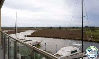 Appartement à Santa Margarida. Amplio apartamento con terraza, parking, trastero, vistas al mar