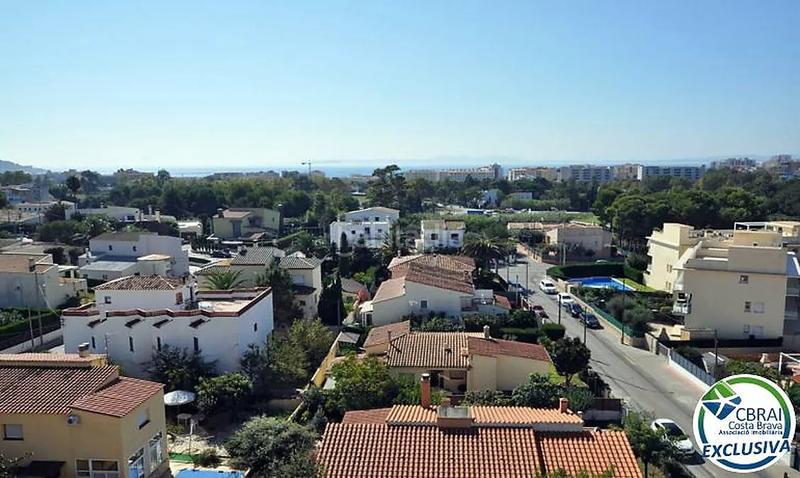 Foto 85bd11e5-c4ae-448d-80f1-329e25365245. Terreny residencial a Nord Roses