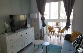 Apartament a Centre. Roses  centro estudio con cabina cerca del puerto y la playa en