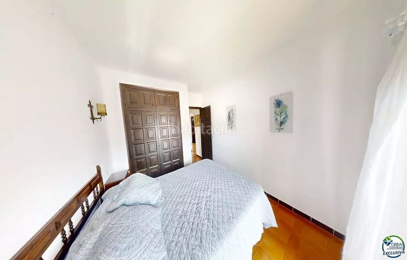 Foto f88b1251-67d8-4e8c-9255-3c4e146beda9. Apartament amb aparcament piscina a Moxó - Sant Mori Empuriabrava