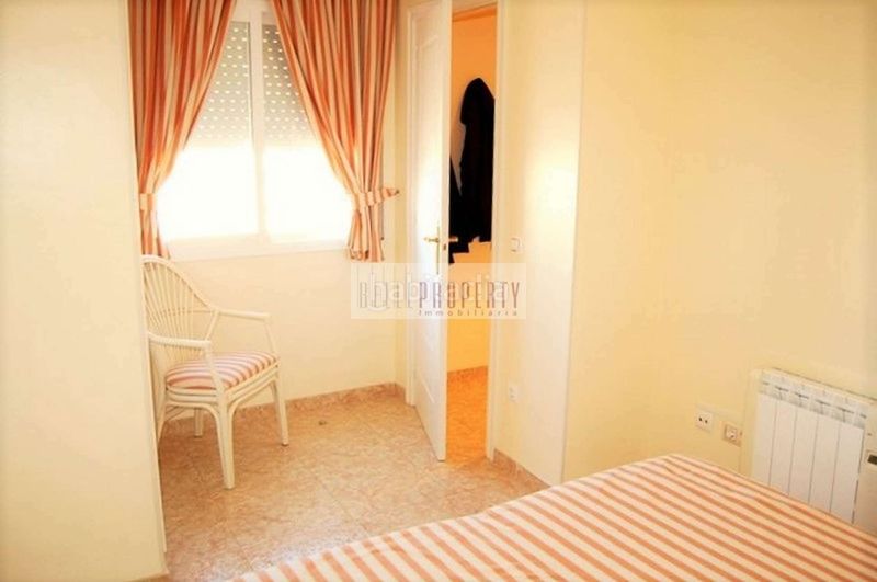 Foto 6b8404dd-6575-4c32-a3d4-d8a5dcca5528. Apartament amb calefacció piscina a Sant Maurici Empuriabrava