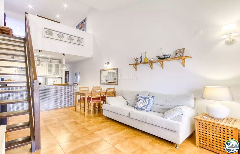 Foto 0b09f3c1-9d17-4e0b-baf0-e2a3894a8065. Casa a calle ebre 19 a Garrigàs