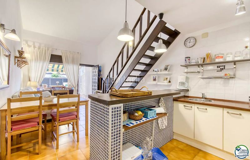 Foto 7df03854-c5e3-4983-a4a6-f4c9620bd63d. Casa a calle ebre 19 a Garrigàs