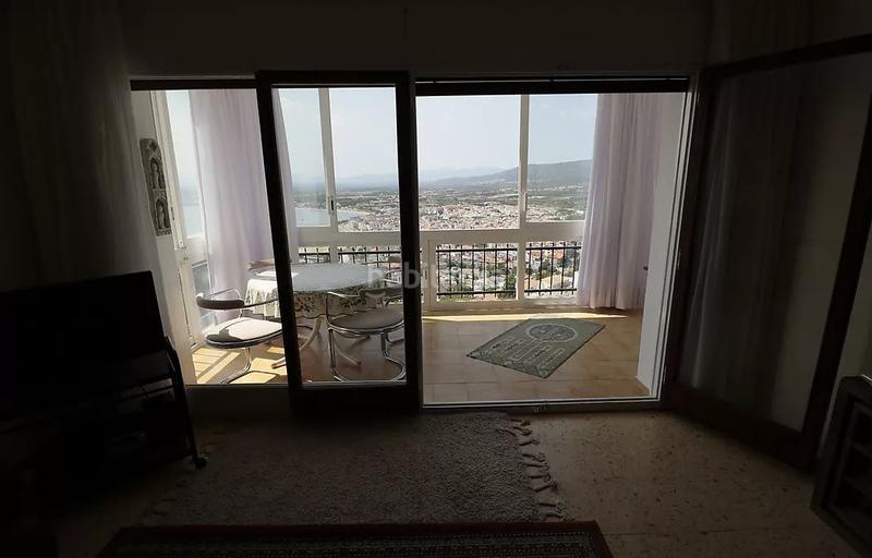 Foto 3cd81132-7b27-437b-95a2-fd3763a72058. Apartamento vistas al mar que enamoran una oportunidad única ! y con un garaje! en Roses