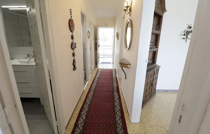 Foto 4128ee71-83dc-457b-b14c-7e309ccbafcf. Apartamento vistas al mar que enamoran una oportunidad única ! y con un garaje! en Roses