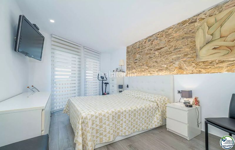 Foto 705bb2a8-82c1-4d48-b148-d4ae66b80d78. Apartament amb calefacció a Centre Roses