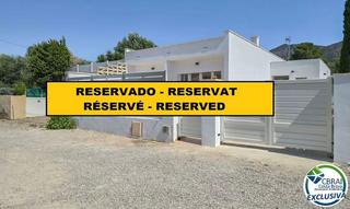 Haus in Nord. Reservado