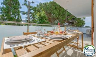 Apartament a Puig Rom-Canyelles-Almadrava. Piso de 3 habitaciones en canyelles petit, roses
