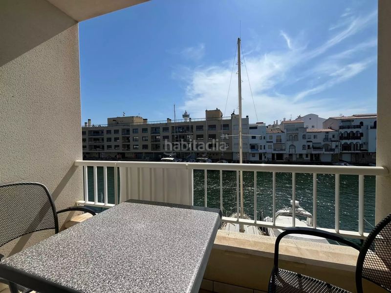 Foto 7f725d6d-8ba4-49a5-af29-ef6a9deda625. Apartament amb calefacció aparcament a Port Grec - Port Moxó Empuriabrava