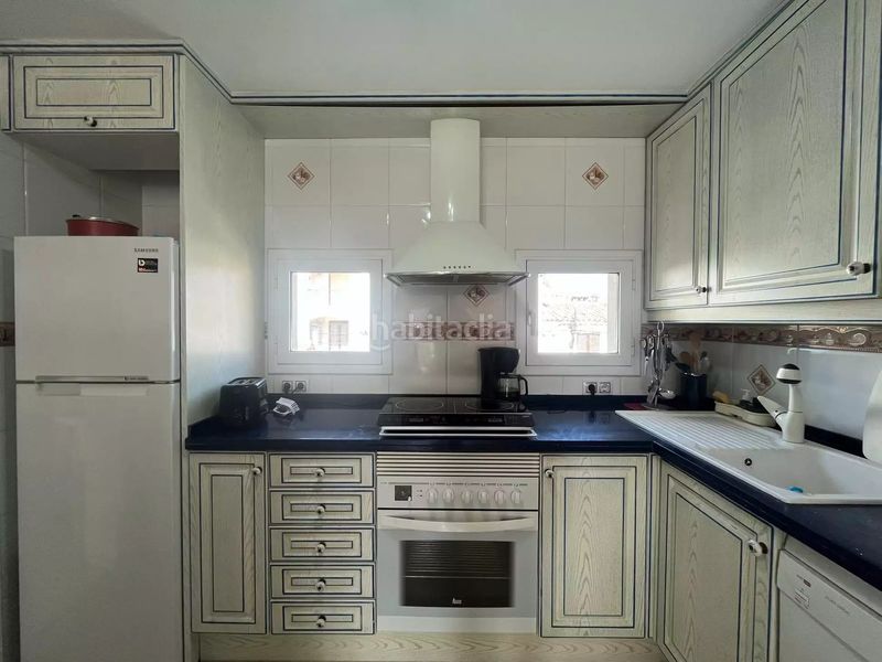 Foto 8f8821ca-b994-4510-8dd2-18a1e6596eb3. Apartament amb calefacció aparcament a Port Grec - Port Moxó Empuriabrava