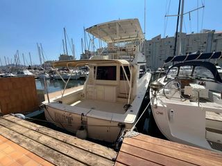 Apartament a Port Grec - Port Moxó. Garage con amarre antes de los puentes de 17 x 4,5 parking