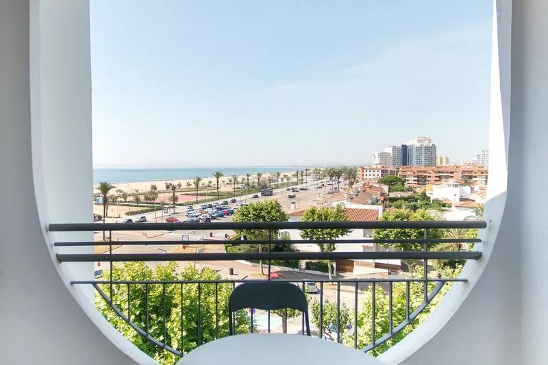 Foto 69472958-bf07-4d4a-af68-99347f16af93. Apartamento duplex con 2 terrazas, 1 linea playa con muy bonitas vistas al mar en Empuriabrava