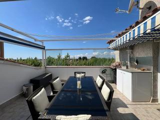 Apartament a Port Banyuls - Port Alegre - Port Empordà. Atico en venta en empuriabrava 2 habitaciones gran terraza y par