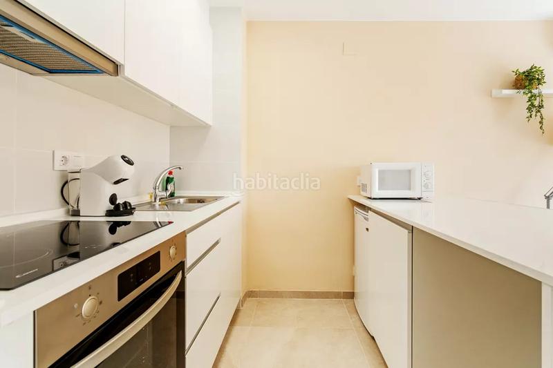 Foto 056916e3-b4eb-4d65-af6a-9b2ac7a2c986. Apartamento  con licencia turistica en la playa con piscina comunitaria en Empuriabrava