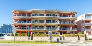 Apartament a Muga - Gran Reserva - Badia. Apartamento frente al mar con 1 dormitorio, parking  y piscina c