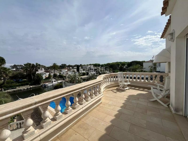Foto 4a2a03fc-2618-41ed-ad5b-d38e32dfcf76. Casa amb calefacció aparcament piscina a Francolí - Freser - Noguera Empuriabrava