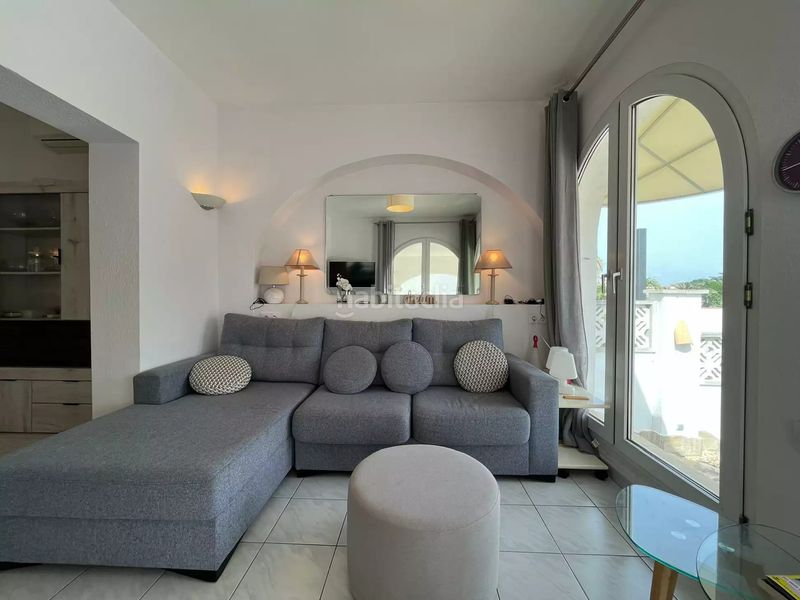 Foto bba9d882-daf4-4747-a864-93e9068c298f. Casa amb calefacció aparcament piscina a Francolí - Freser - Noguera Empuriabrava