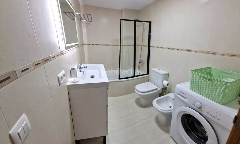 Foto 0ee1fffb-5e8e-4a3b-a491-fdb868a02153. Apartament amb aparcament a Centre Roses