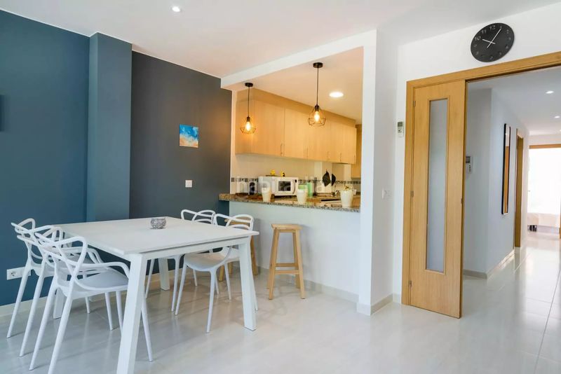 Foto eb635665-7068-4ce3-afed-fb86fbdd028e. Apartament amb aparcament a Centre Roses