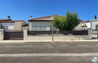 Haus in Santa Margarida. Bonita casa en plata baja, reformada, con jardn, terrazas, gara
