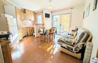 Appartement à Pasaje puigmal 2. Apartamento de 1 habitación en venta en empuriabrava  excelente