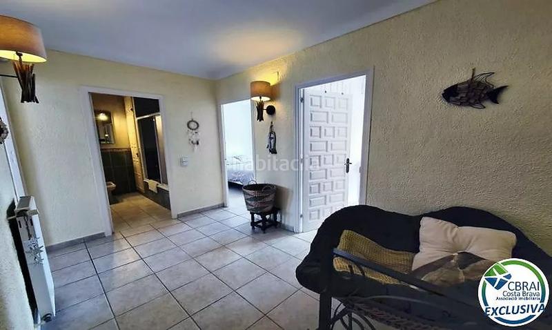 Foto a4e39ffa-35c2-417a-93c0-c3cd1a1e61f9. Casa in carrer port argonautes 5 in Port Grec - Port Moxó Empuriabrava