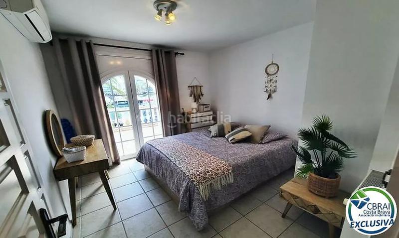 Foto dd656dca-3d28-42c6-ba91-41665ee51c64. Casa in carrer port argonautes 5 in Port Grec - Port Moxó Empuriabrava