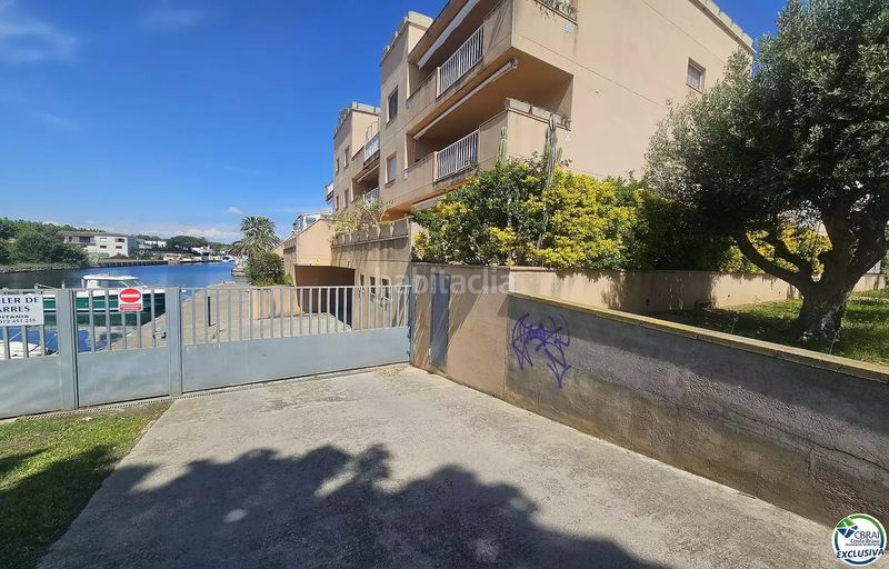 Foto 0e601722-4dc2-46be-9412-f14d6677e175. Apartament amb calefacció aparcament a Alberes Empuriabrava