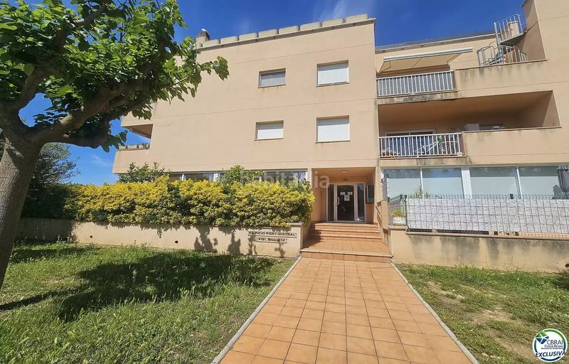 Foto 68cf60fa-f7a0-4c7d-a9a9-2cfbbdd379f3. Apartament amb calefacció aparcament a Alberes Empuriabrava