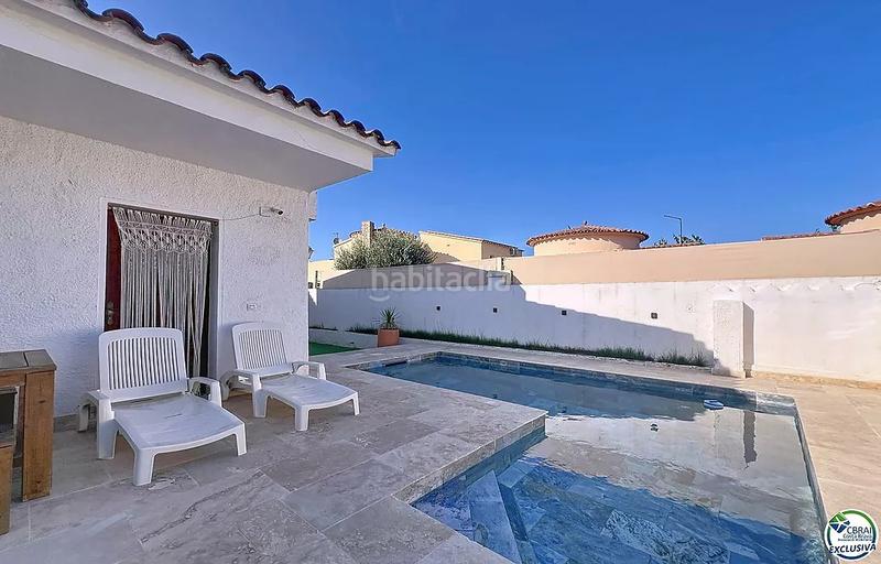 Foto 4adbc388-a675-433b-85b7-ebdb088d580f. Maison avec parking piscine dans Alberes Empuriabrava