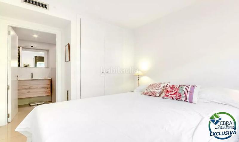 Foto b92c2533-120b-4bd5-b82a-1c05a3b58123. Apartament amb calefacció aparcament piscina a Salatar Roses