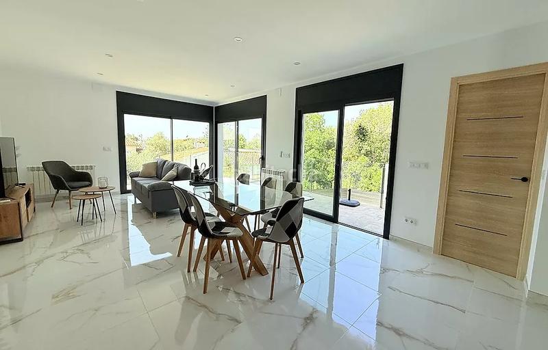 Foto d57a4640-b64e-4397-a751-0b5fd53f7ea3. Casa con riscaldamento parcheggio piscina in Nord Roses