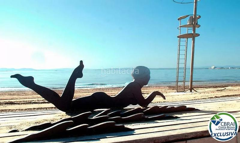 Foto abb80c9d-5199-4b1a-a993-78a472acb3fb. House with heating in Centre Roses