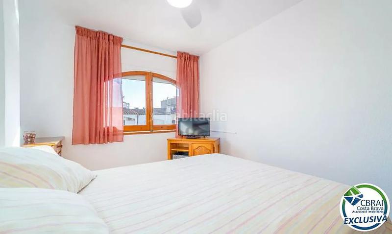 Foto 169dcfca-34c7-4ad5-8977-4db014d6cc81. Appartement in calle port moxó 73 in Port Grec - Port Moxó Empuriabrava