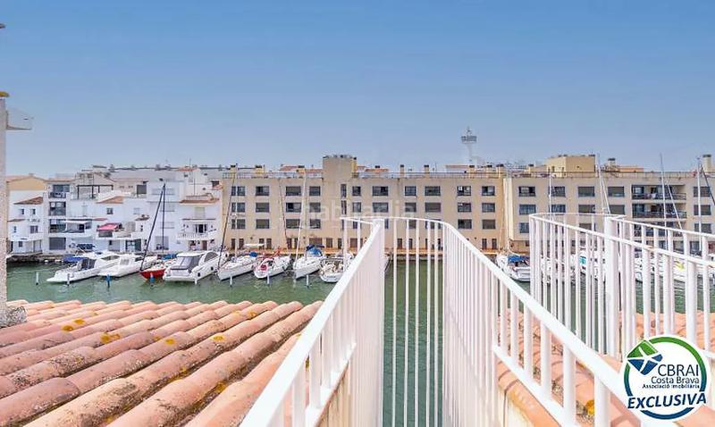 Foto 25227d10-4d32-428d-81f4-0d9d0920550e. Appartement in calle port moxó 73 in Port Grec - Port Moxó Empuriabrava