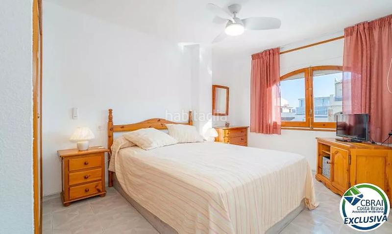 Foto b3b6c4e5-3ac9-47cf-babe-a15ca77b57c7. Appartement in calle port moxó 73 in Port Grec - Port Moxó Empuriabrava