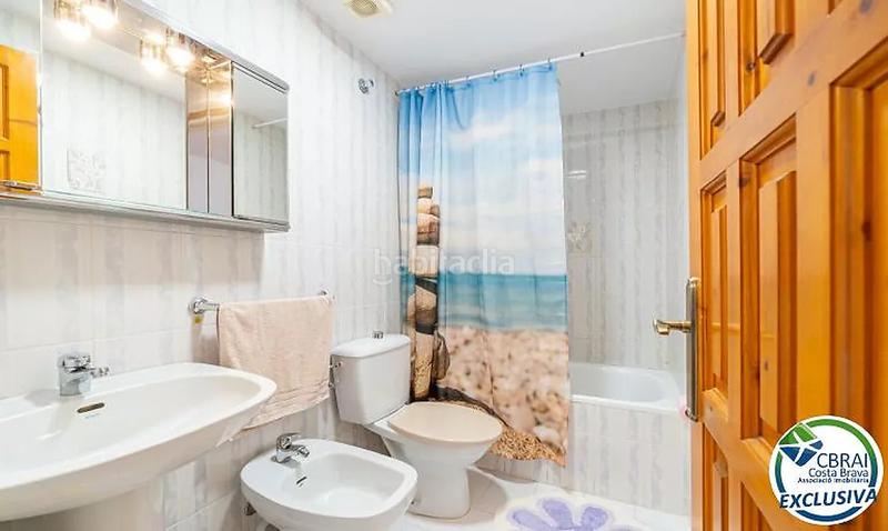 Foto e7c35005-b092-47a6-af7b-8177d9af5a84. Appartement in calle port moxó 73 in Port Grec - Port Moxó Empuriabrava