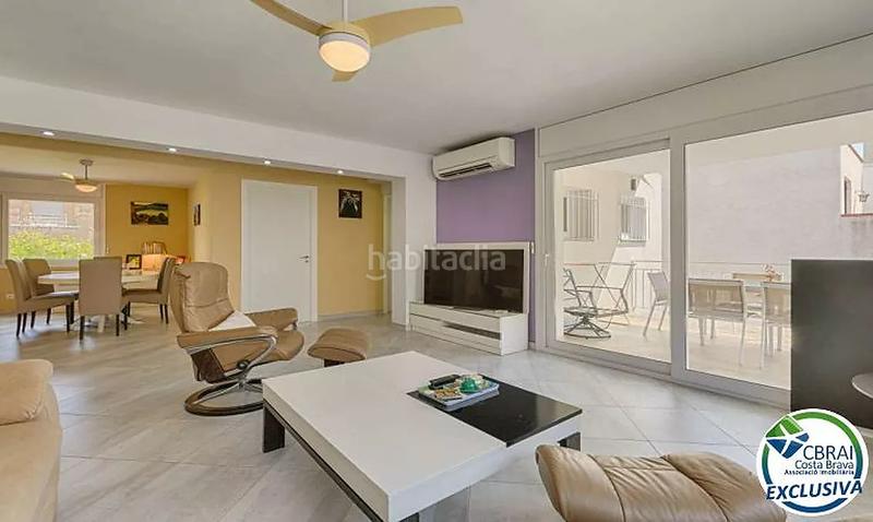 Foto a4254ff8-a890-4ea5-8436-83c62b5b6512. House with parking in Santa Margarida Roses