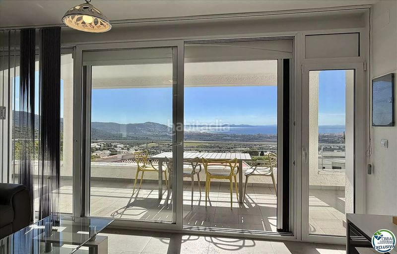 Foto 5d738e38-08df-4ba3-ba60-78c2d1a964bb. Casa a carrer canaries 48 a Nord Roses