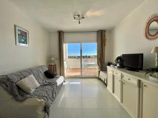 Apartment in Sant Maurici. Empuriabrava precioso apartamento con piscina y amarre comunitar