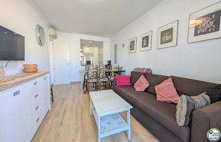 Apartament a Avenida canal 27. Piso de 2 dormitorios con terraza vista canal y licencia turisti