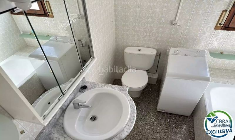 Foto 5fe82098-e49e-4d95-84fe-bae850a5a5ae. Appartement dans calle mila i fontanals 30 dans Puig Rom-Canyelles-Almadrava Roses