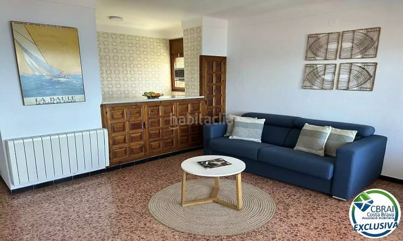 Foto e3f011db-35dc-4d03-a05a-15f7622595a5. Appartement dans calle mila i fontanals 30 dans Puig Rom-Canyelles-Almadrava Roses