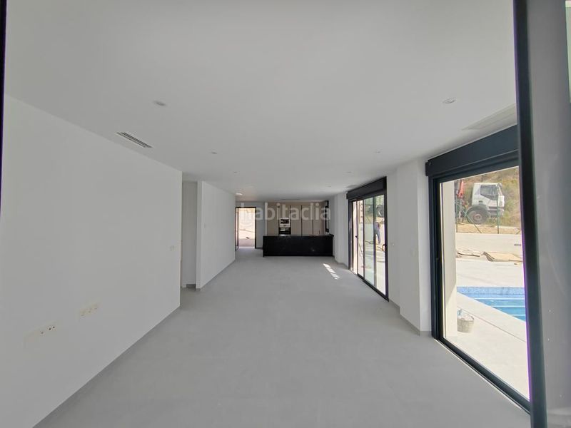 Foto 7417e1e8-d9a9-48b7-a52b-7c3f320fcdcd. Xalet amb piscina a Busot