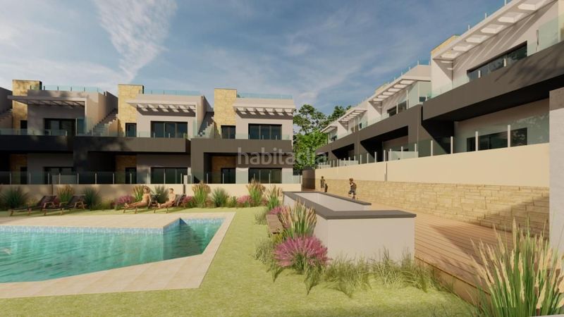 Foto dcc753f8-583b-4001-b088-921c5a1345eb. Casa amb piscina a Bigastro