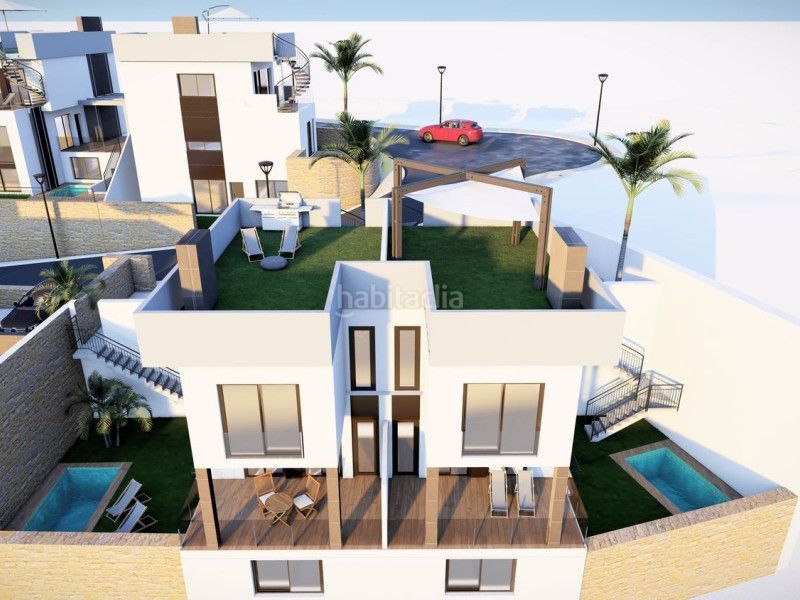 Foto e585f8d7-b148-454c-b3c6-ad62da57637e. Casa adossada amb piscina a Algorfa