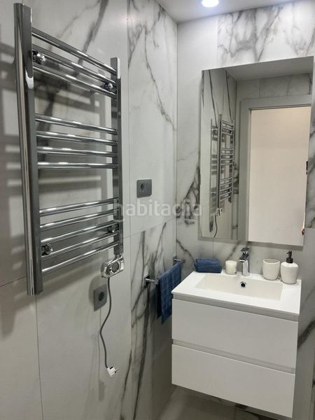 Foto 27b4cb8a-8055-47d2-b489-e8f35ba52a6c. Pis amb aparcament piscina a Playa Poniente Benidorm