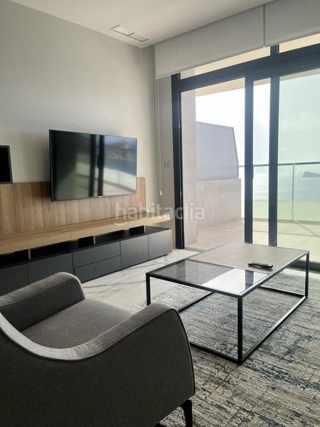 Foto b36cad7b-1a52-4571-96e2-0ac08ea916b0. Pis amb aparcament piscina a Playa Poniente Benidorm